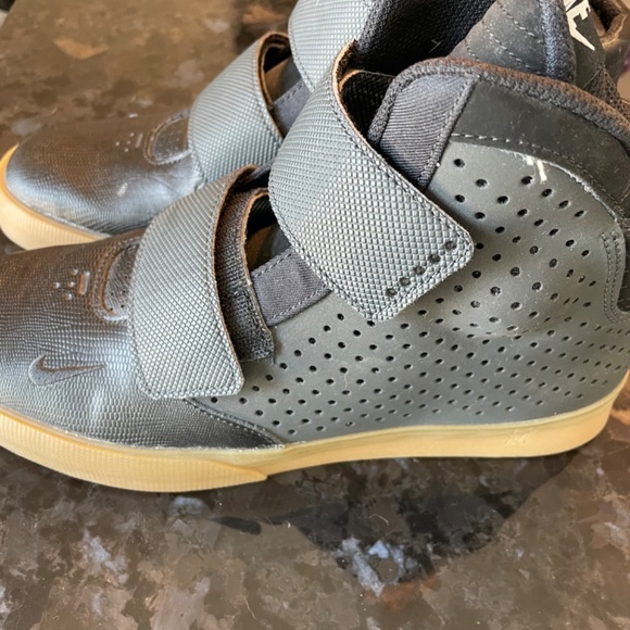 Men’s Nike Flystepper 2K3/Size 9/Black - Picture 3 of 4